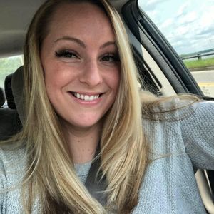 Meet your Posher, Christy